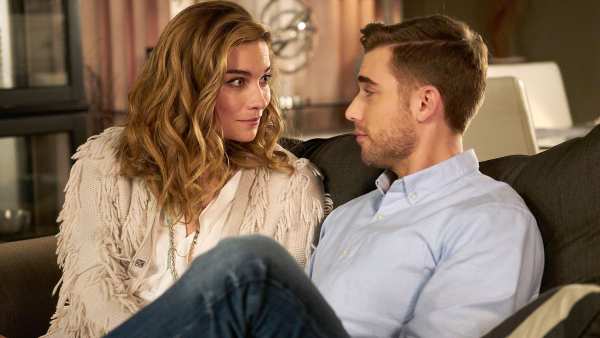 Schitt’s Creek Annie Murphy Holds Out Hope for Alexis and Ted Dustin Milligan