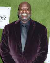 Shaquille O"Neal Buys Ring For Fan