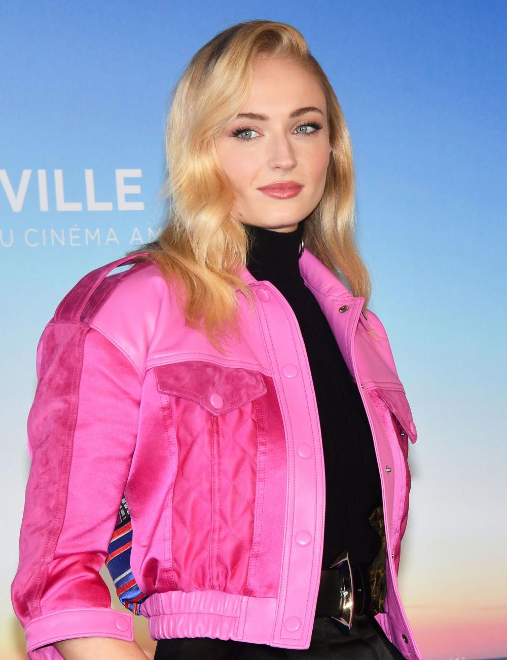 Sophie Turner Debuts $TK ‘Willa’ Diamond Necklace to Honor Her 1st Daughter