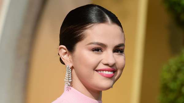 Whoa! Selena Gomez Looks Like a Different Person With Platinum Blonde Hair