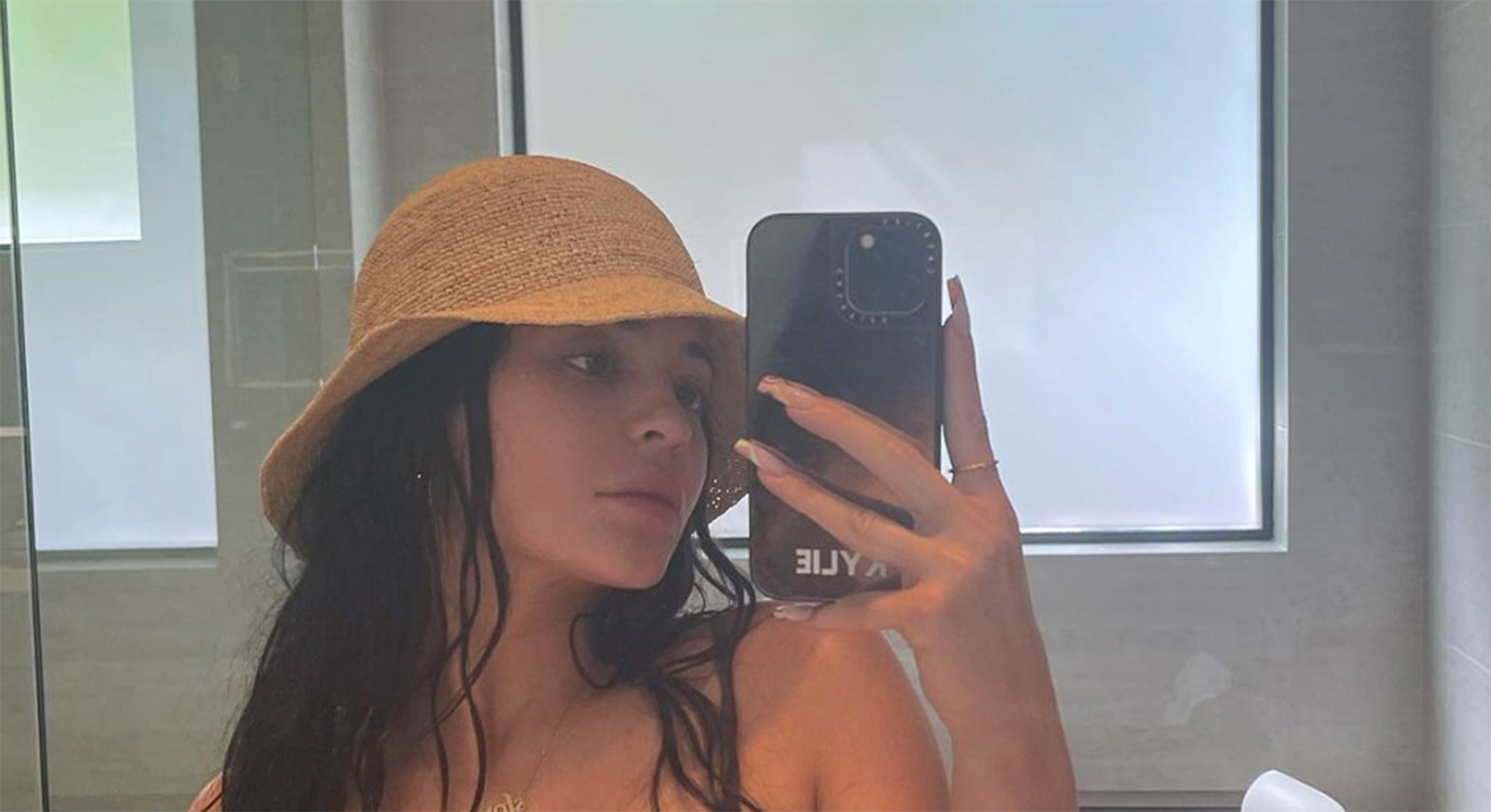 Amazon StyleSnap: Shop a Sun Hat Just Like Kylie Jenner's