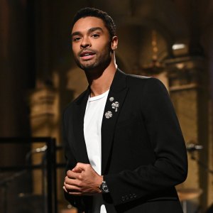 Rege-Jean Page Spotted for 1st Time Since Surprise ‘Bridgerton’ Exit