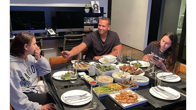 Alex Rodriguez Has Daddy Dinner Date With 2 Daughters Natasha and Ella Amid Jennifer Lopez and Ben Affleck Reunion