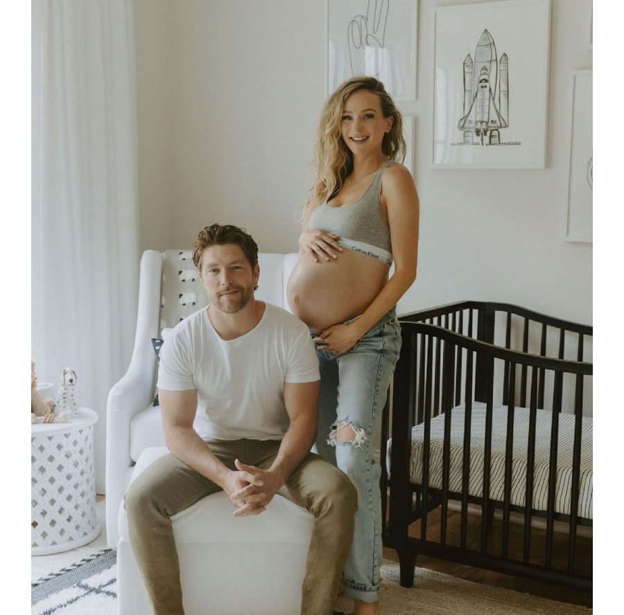 All Smiles Pregnant Lauren Bushnell Shows Baby Bump Progress in Maternity Shoot