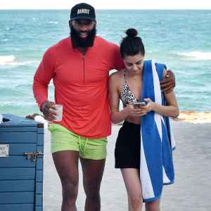 Bachelor Matt James and Rachael Kirkconnell Cuddle Up During Trip to Miami