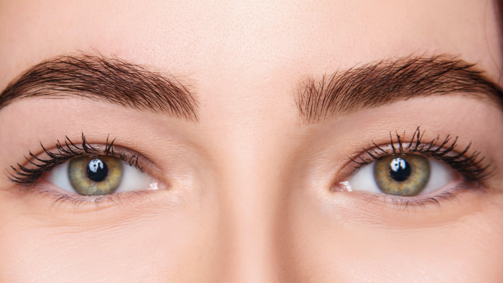 Before-After-Eyebrow-Stock-Photo