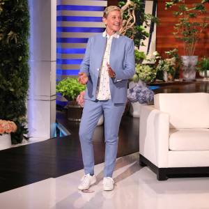 Ellen DeGeneres Will End Talk Show in 2022 01