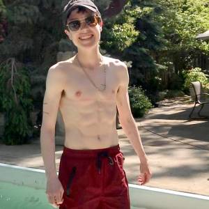 Elliot Page Shows Off Abs Trans BB First Swim Trunks Photo