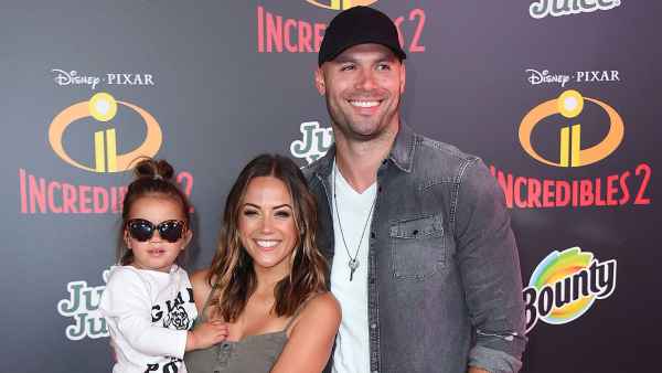 Jana Kramer Daughter Jolie Knows About Mike Caussin Split