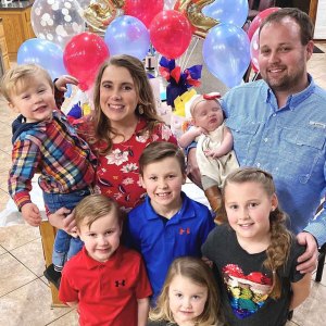 Josh Duggar Asks Return Home Pregnant Wife Kids Bail Request