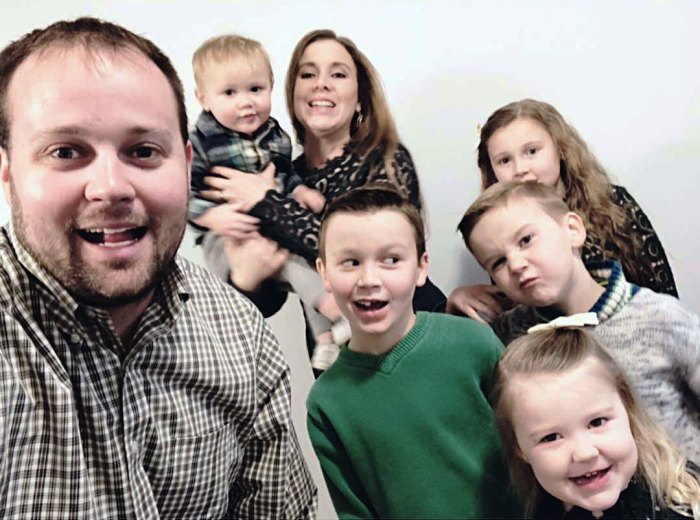 Josh Duggar evitó ver a sus 6 hijos después de ser arrestado por cargos de pornografía infantil