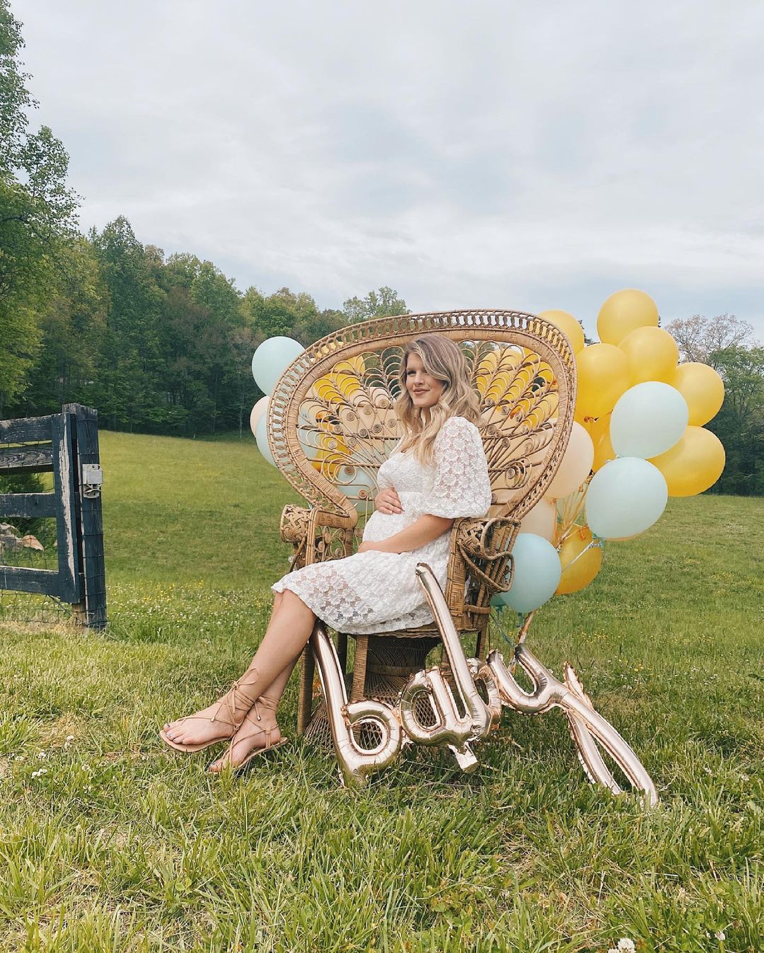Josie Bates and More Pregnant Stars Celebrate Baby Showers: Photos