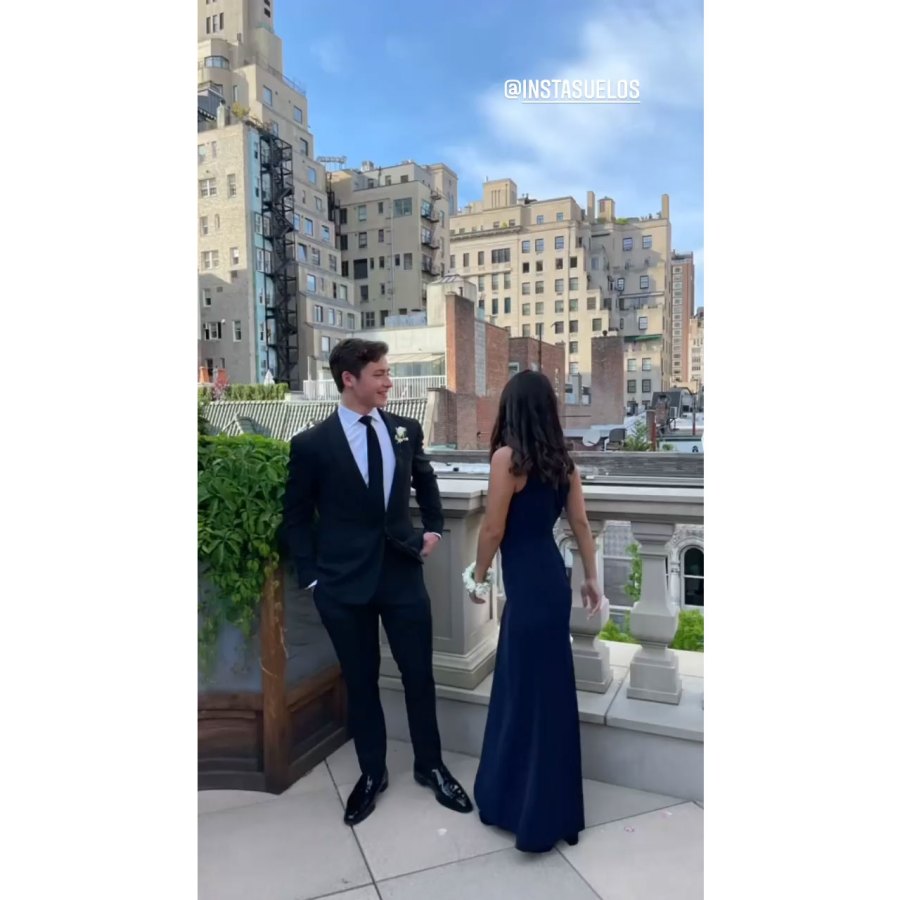 Kelly Ripa and Mark Consuelos Son Joaquin Goes to Prom in Dads Tuxedo 2