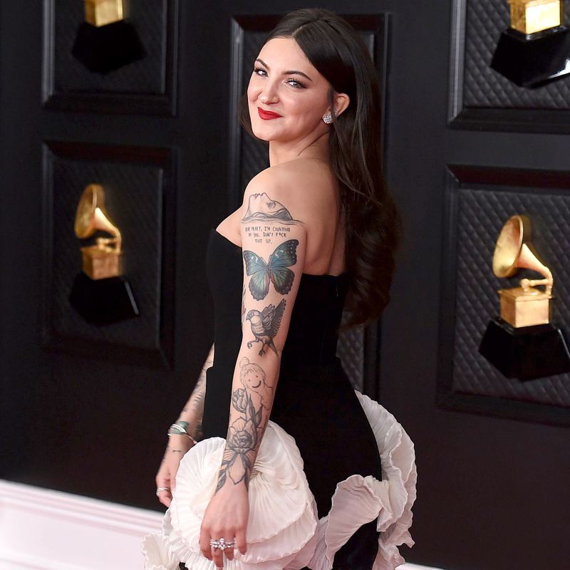 Julia Michaels Selena Gomez Inner Circle: Meet Pop Stars Hairstylists Musicians Closest Singer