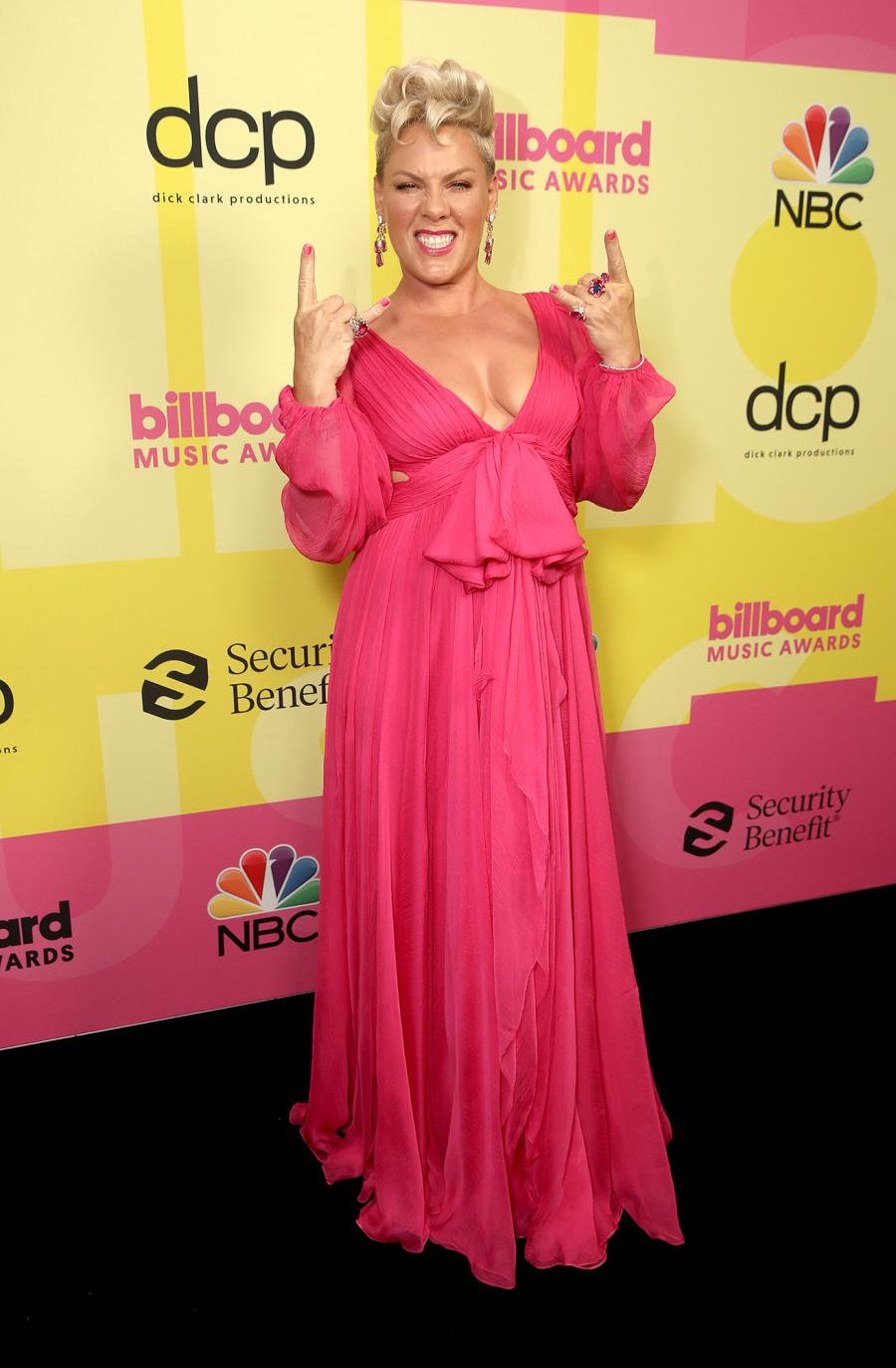 Pink Brings Daughter Willow and Son Jameson as Her Dates to the Billboard Music Awards 2021 4