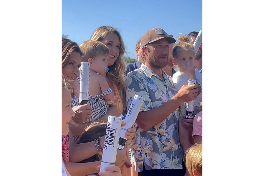 Pregnant Morgan Beck Reveals Sex of Her and Bode Miller 6th Child Together