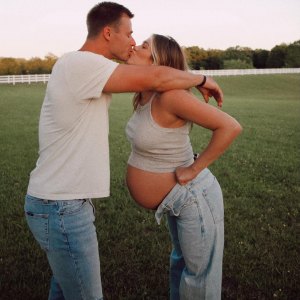Pregnant Sadie Robertson Celebrates Mother’s Day Ahead of Daughter's Arrival