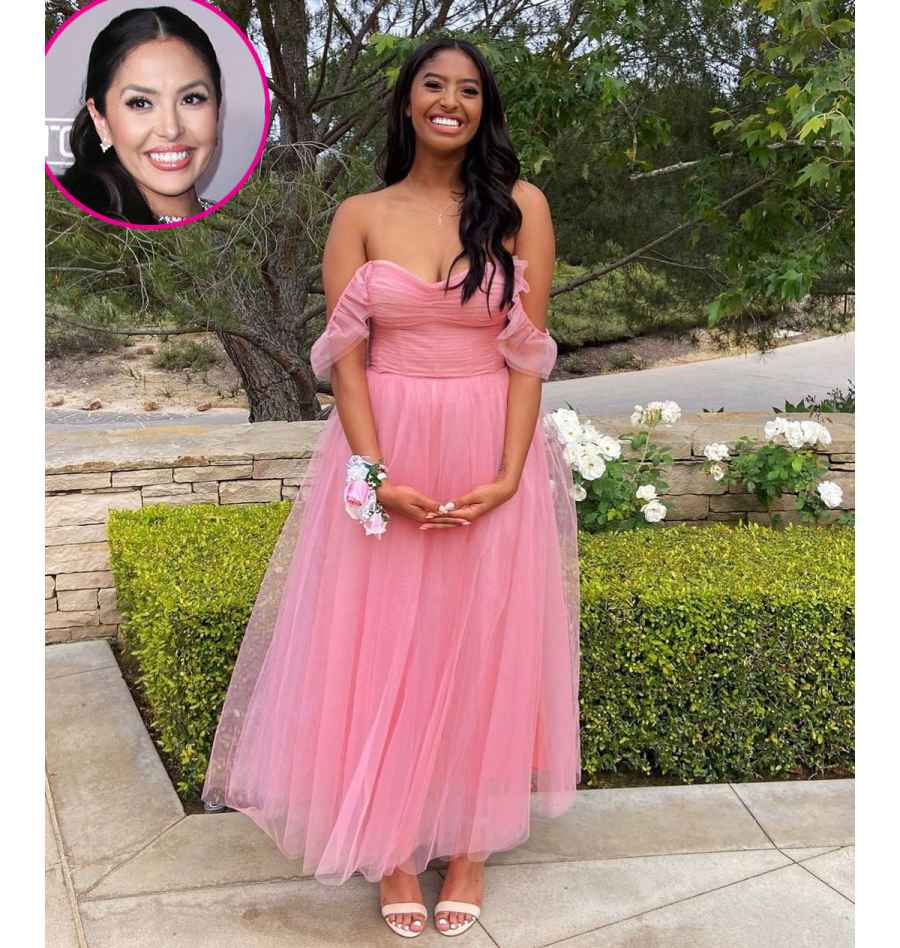 Promo Vanessa Bryant Daughter Natalia Poses for Prom Pictures in Pink Dress