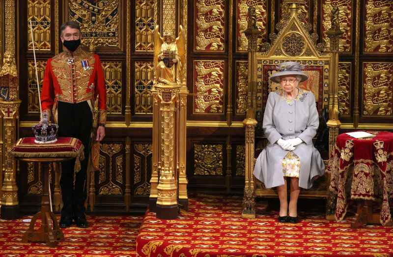 Queen Elizabeth II Makes 1st Official Outing Since Prince Philip Funeral to Open Parliament 3
