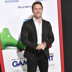 Scott Porter Teases Ginny & Georgia Season 2 Ahead of Cast Reunion