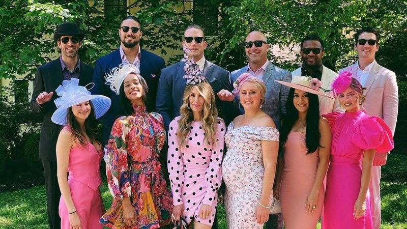 Shailene Woodley and Fiance Aaron Rodgers Attend Kentucky Derby With Miles Teller and More Celebs Inline Pic