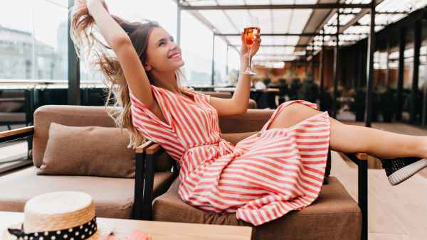 Summer-Dress-Stock-Photo
