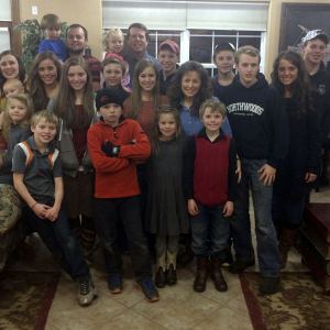 TLC Officially Drops the Duggar Family After Josh Duggar Recent Arrest 2