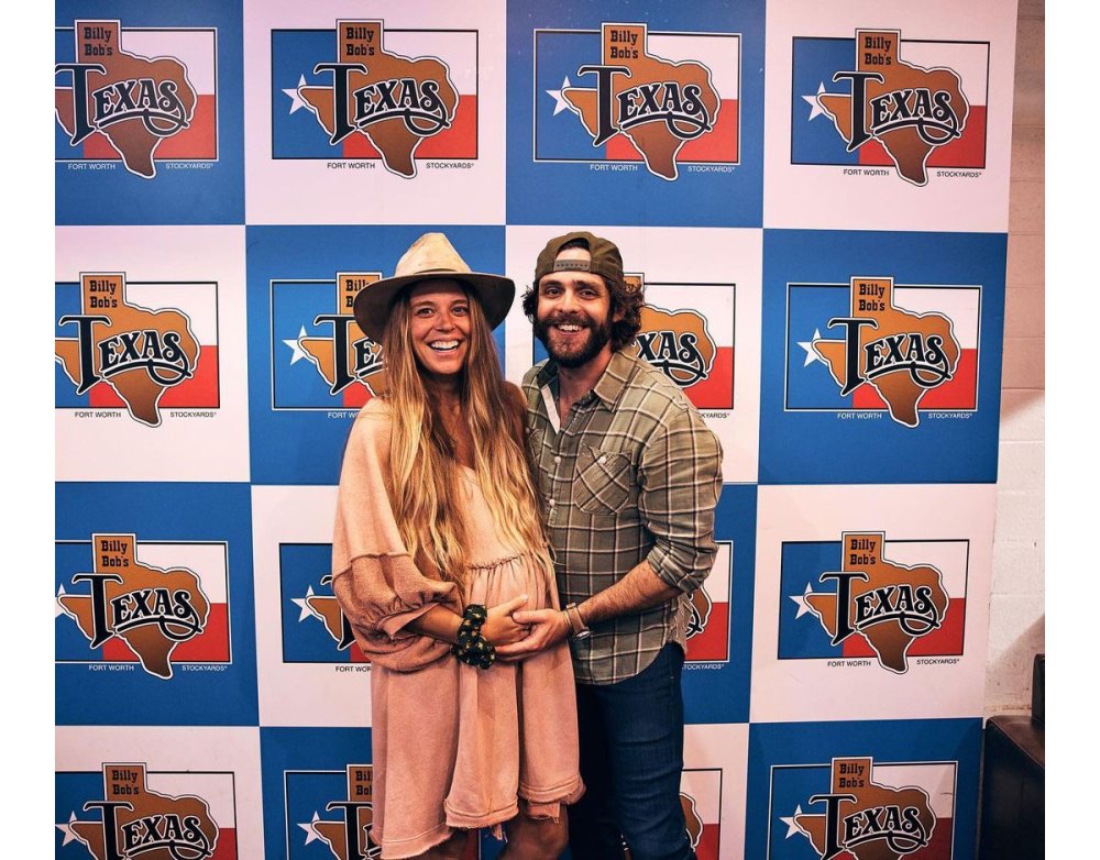 Thomas Rhett Explains How He Found Out About Wife Lauren Akins Pregnancy 2