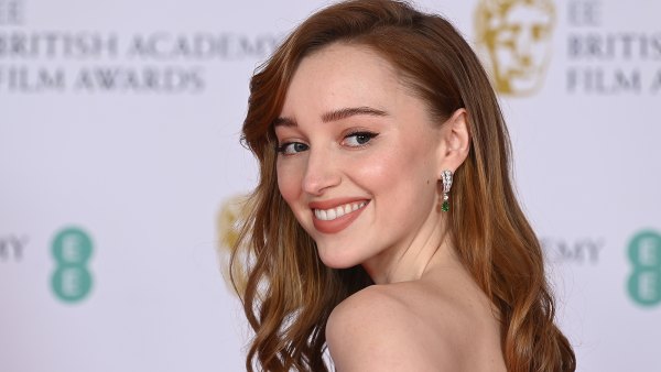phoebe-dynevor