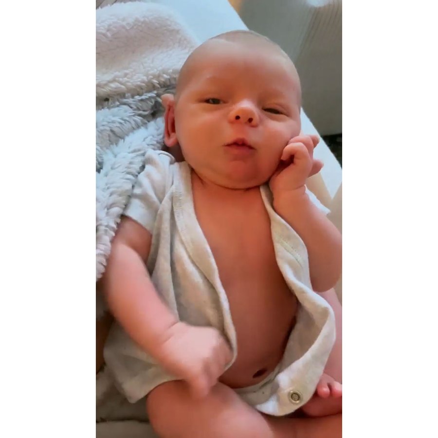 Bachelor Lauren Bushnell Shares Footage From 2-Week-Old Son Dutton Birth 3