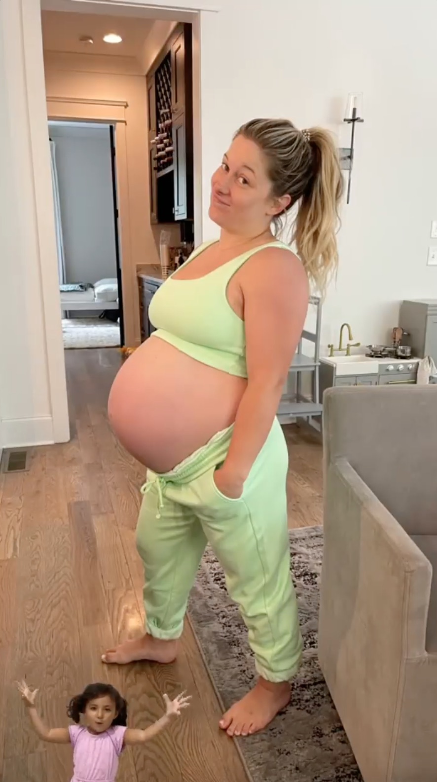 Bare Bump! See Shawn Johnson's Pregnancy Pics Ahead of 2nd Child