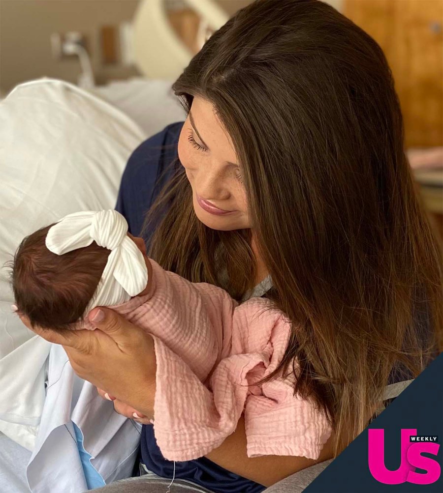 Bringing Up Bates Tori Bates Gives Birth Welcomes 3rd Child With Bobby Smith