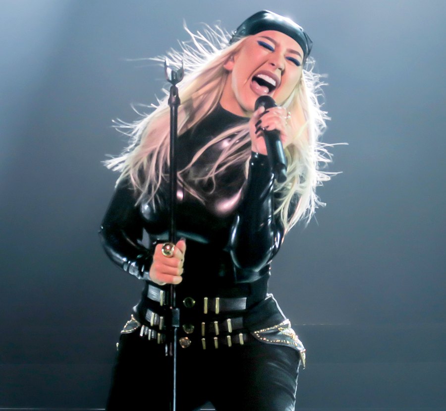 Sing It Christina Aguilera Performs Virgin Hotel Hot Pics