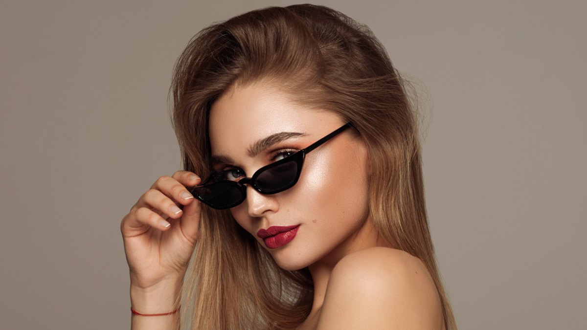 Closeup-Woman-Stock-Photo