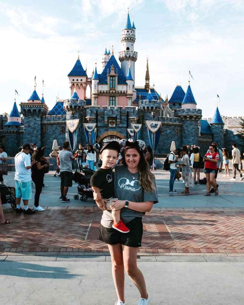 Disney Day Tori Zach Roloffs Sweetest Moments With 2 Kids