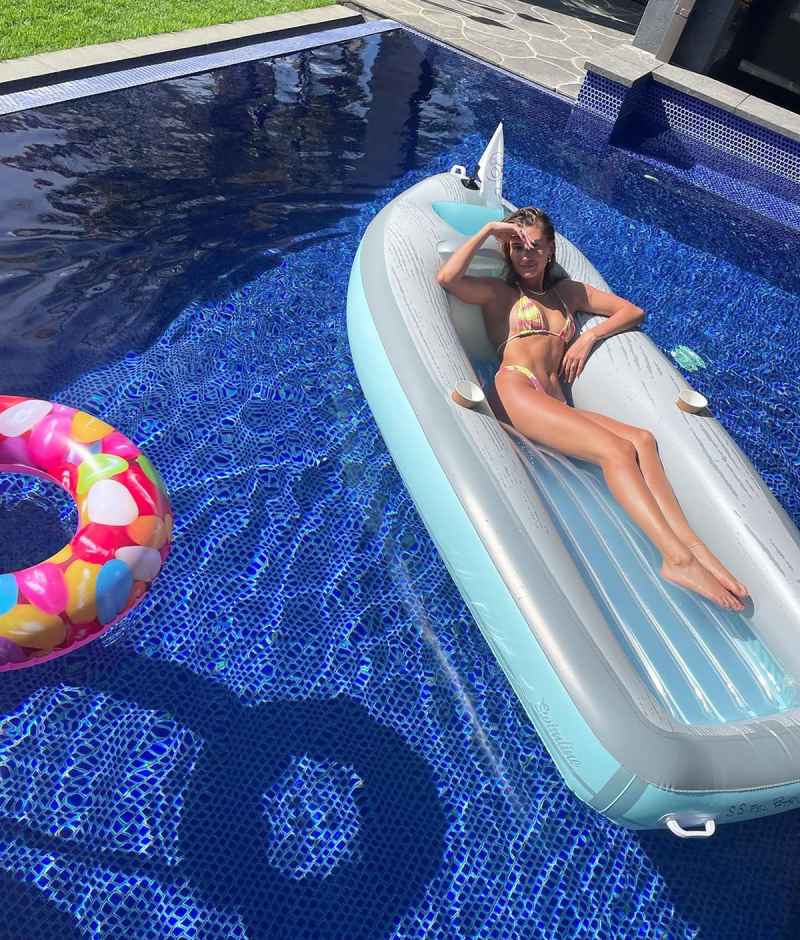 Hailey Baldwin’s Latest Bikini Pic Is a Whole Summer Mood