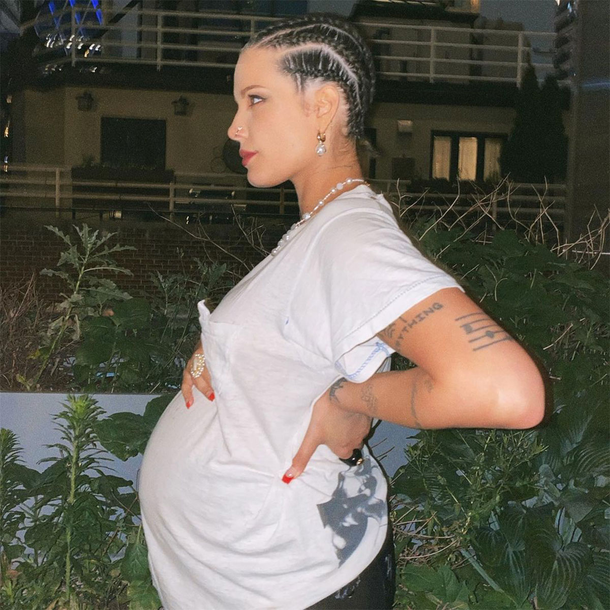 Halsey Baby Bump Side View