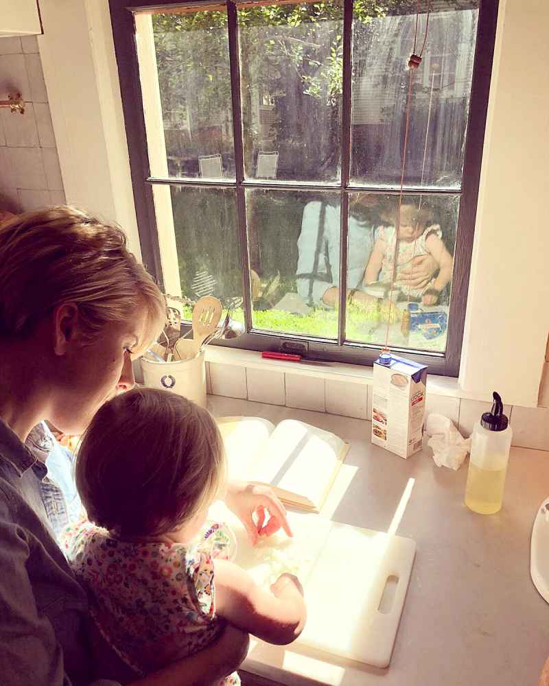 Kitchen Cuties Home Town Erin Napier Ben Napier Family Album With Daughter