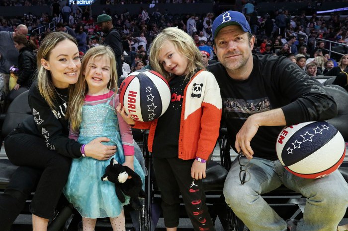 Jason Sudeikis' Daughter's Reaction to Shaved 'Ted Lasso ...