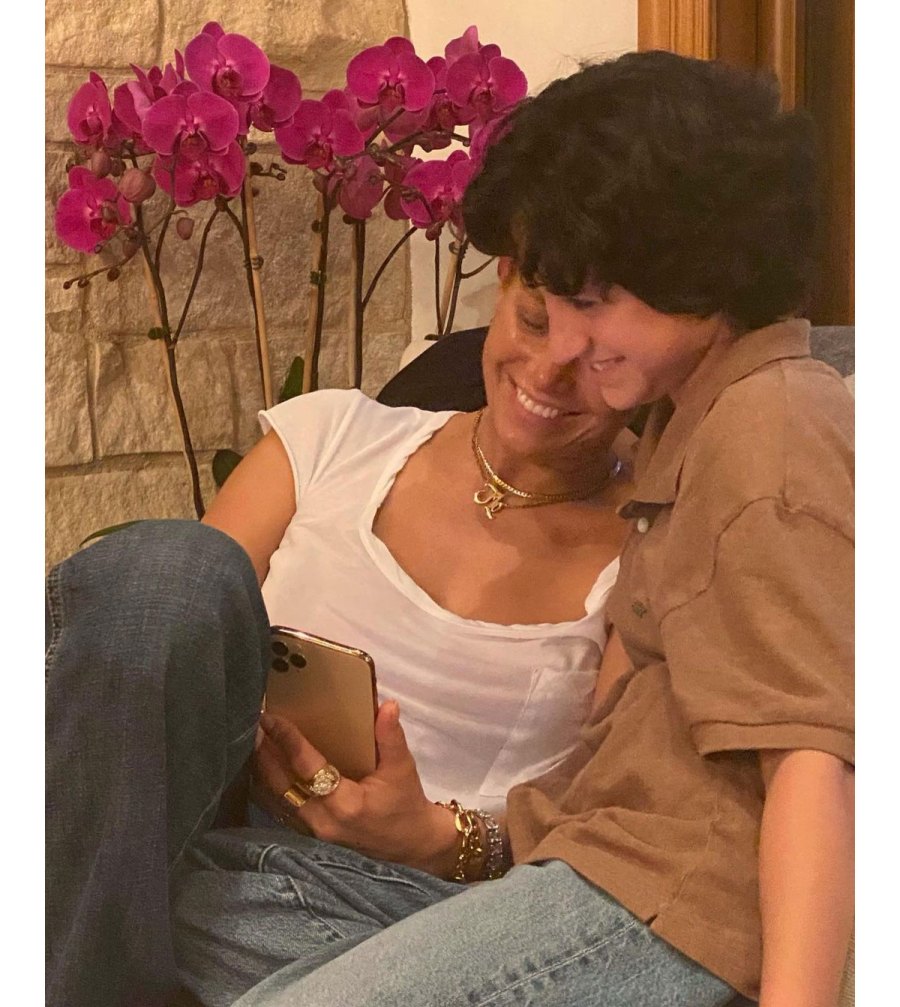 Jennifer Lopez Shares Sweet Shots With Her Twins Emme and Maximilian Amid Ben Affleck Reunion 5