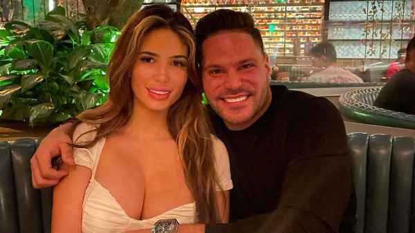 Jersey Shores Ronnie Ortiz-Magro Is Engaged Girlfriend Saffire Matos
