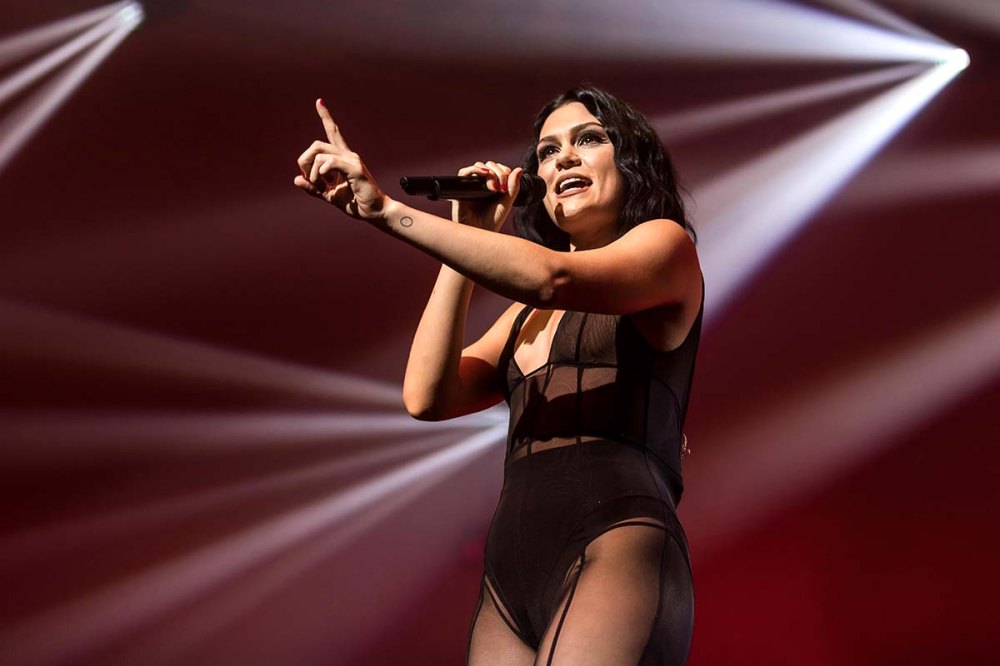 Jessie J Cries Detailing Health Struggles Affecting Her Throat Singing