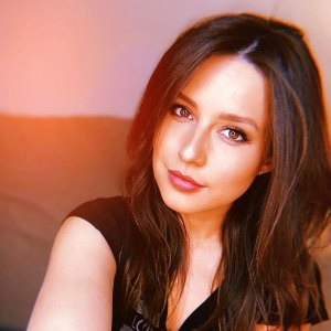Katie Thurston Has the Ultimate Clap Back for Her Fashion Critics