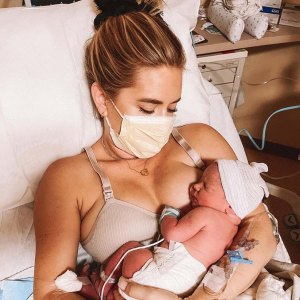 Lauren Burnham Celebrates 1st Week With Twin Son Daughter I Want You Both Home