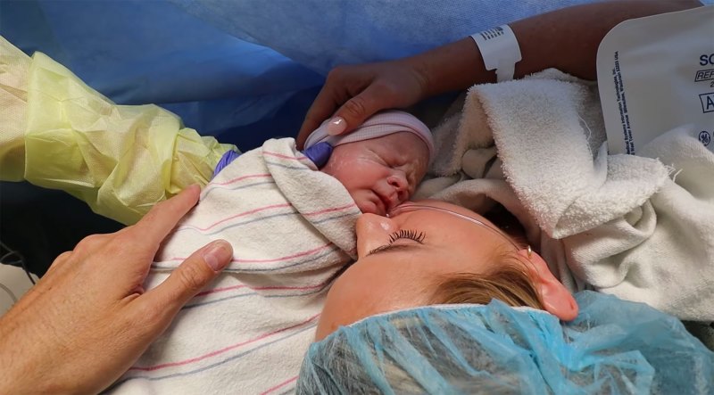 Lauren Burnham and Arie Luyendyk Jr Share 1st Photos of Newborn Twins Vlog 14