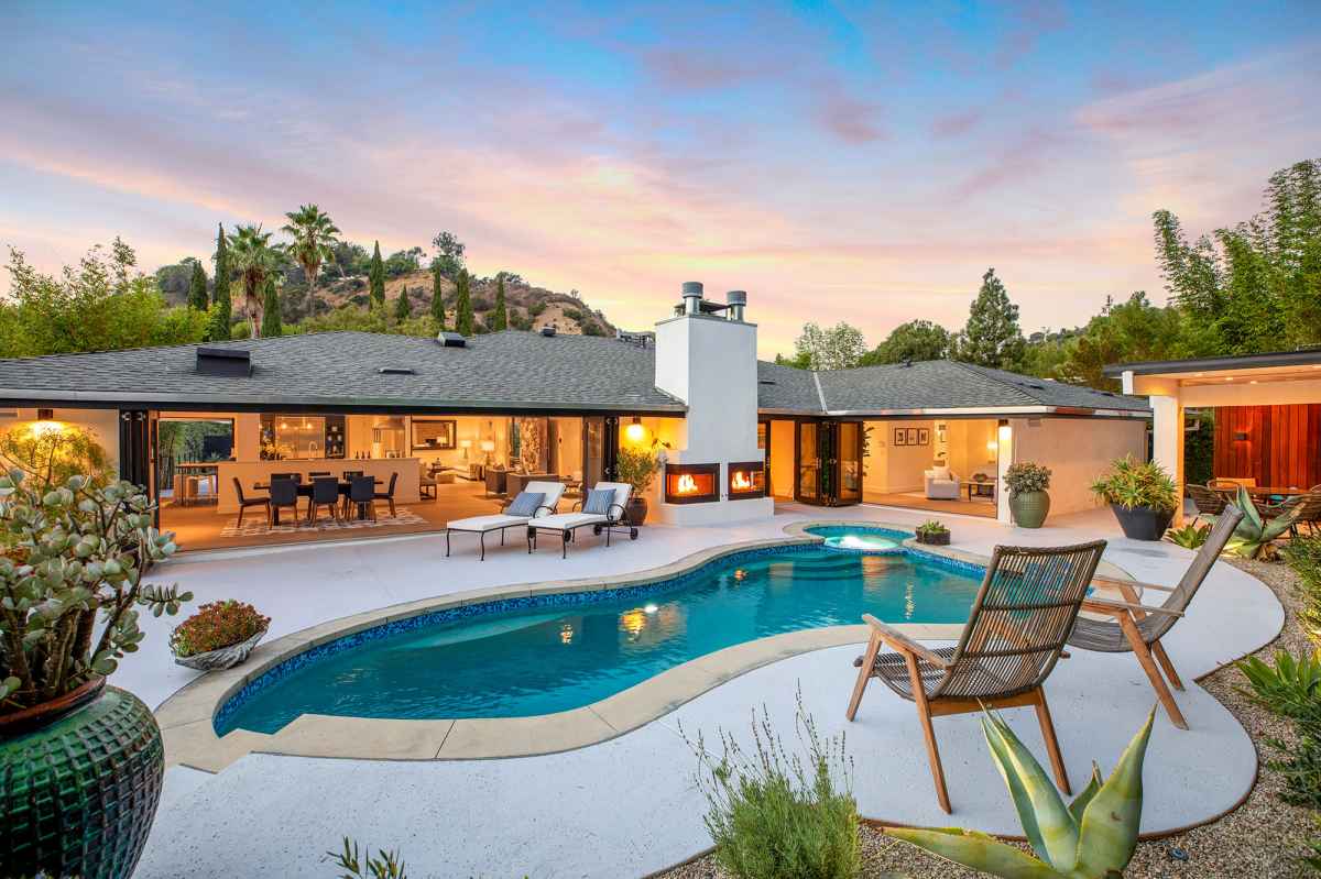 Inside Chrishell Stause's New Hollywood Hills Mansion: Photos