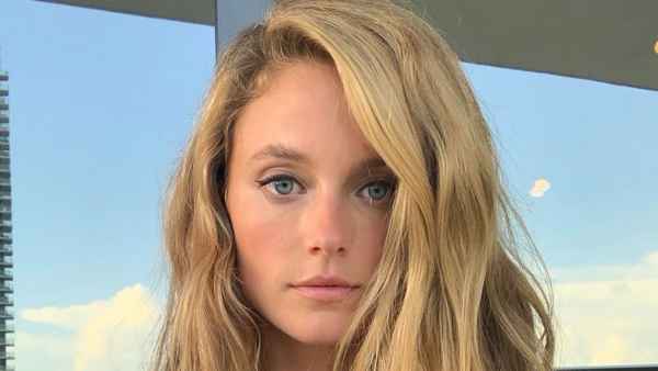 Model Kate Bock A Day My Life