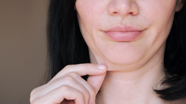 Saggy-Neck-Stock-Photo