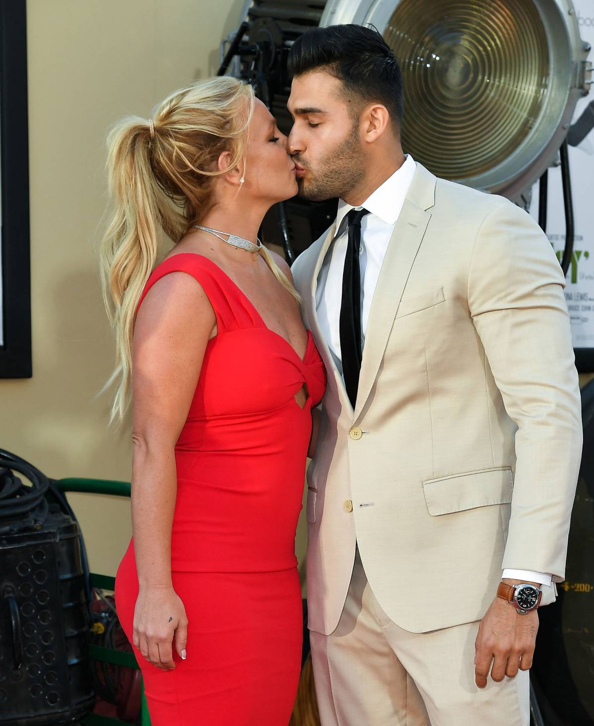 1200px x 1465px - Inside Britney Spears, Sam Asghari's Hawaii Trip After Explosive Hearing