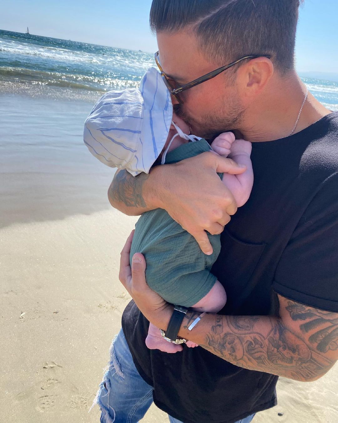 See Brittany Cartwright, Jax Taylor's Son Cruz Enjoying His ‘1st Beach Day'